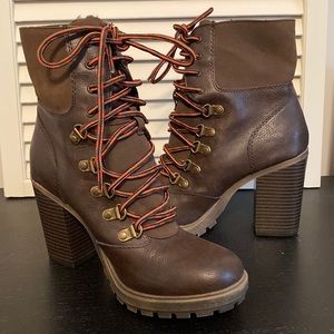 UNIONBAY suede/leather boots